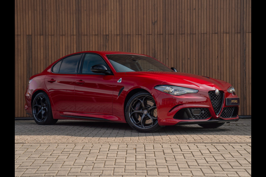 Alfa Romeo Giulia 2.9 V6 Quadrifoglio | Harman/Kardon | Adapt. cruise | Carplay | Carbon stuur