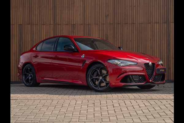 Alfa Romeo Giulia 2.9 V6 Quadrifoglio | Harman/Kardon | Adapt. cruise | Carplay | Carbon stuur
