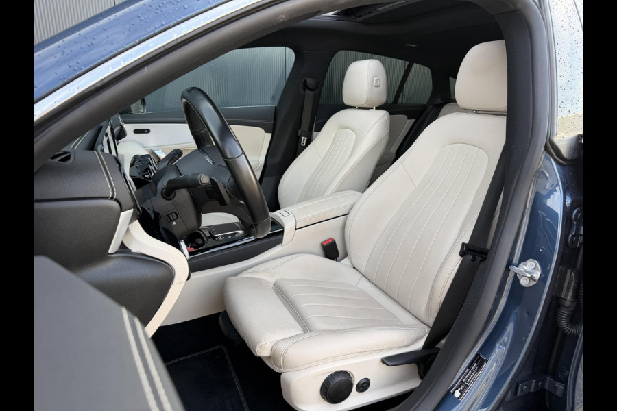 Mercedes-Benz CLA-Klasse Shooting Brake 250 e Luxury Line 18"/Panoramadak/Leder/Stoel + stuurverwarming/Burmester/Elektrische klep/Keyless/PDC v+a/Apple Carplay & Android Auto
