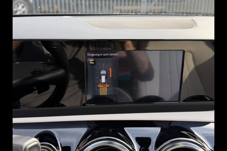Mercedes-Benz CLA-Klasse Shooting Brake 250 e Luxury Line 18"/Panoramadak/Leder/Stoel + stuurverwarming/Burmester/Elektrische klep/Keyless/PDC v+a/Apple Carplay & Android Auto