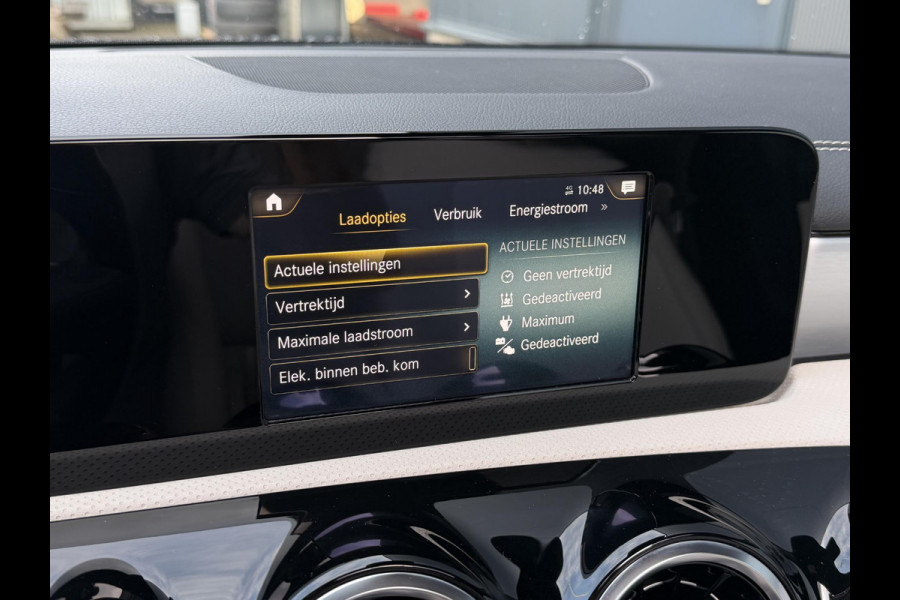 Mercedes-Benz CLA-Klasse Shooting Brake 250 e Luxury Line 18"/Panoramadak/Leder/Stoel + stuurverwarming/Burmester/Elektrische klep/Keyless/PDC v+a/Apple Carplay & Android Auto