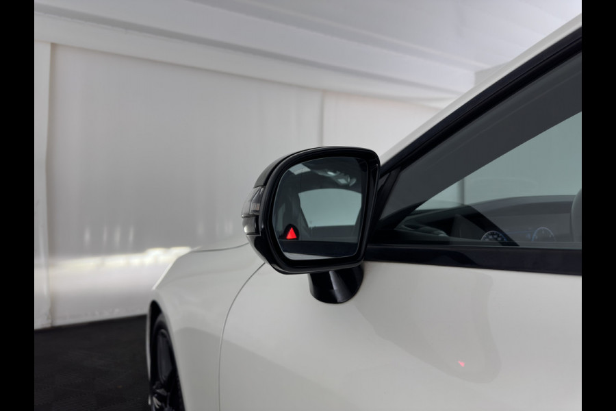 Mercedes-Benz E-Klasse Coupé 220 d AMG-Styling Premium Plus Aut. *PANO | LEATHER-MICROFIBRE | BURMESTER | ADAPTIVE-CRUISE | BLINDSPOT | MULTIBEAM-LED | MEMORY-PACK | TOPVIEW | KEYLESS | HEATED-SPORTSEATS | WIDESCREEN | AMBIENTLIGHT | SHIFTPADDLES | ..