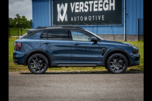 Lynk & Co 01 1.5 Plug-In Hybrid 262pk BLACKED OUT | 360 Camera | Panoramadak