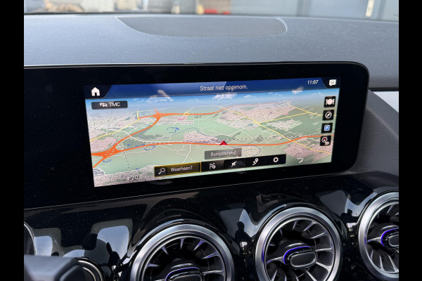 Mercedes-Benz B-Klasse 250 e 17"/SOH 100%/Leder/Panoramadak/Matrix LED/Keyless/Stoelverwarming/Sfeerverlichting/Camera/PDC v+a/