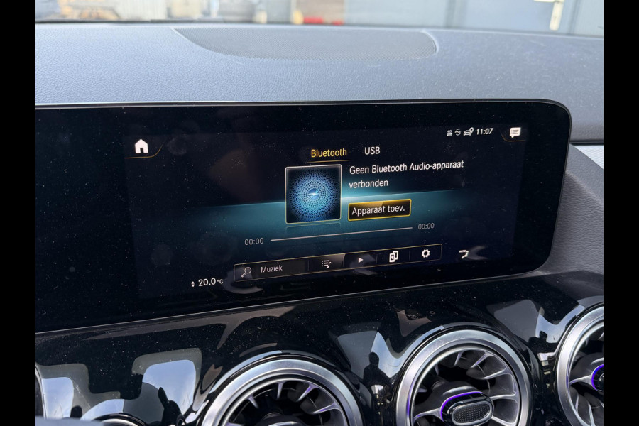 Mercedes-Benz B-Klasse 250 e 17"/SOH 100%/Leder/Panoramadak/Matrix LED/Keyless/Stoelverwarming/Sfeerverlichting/Camera/PDC v+a/
