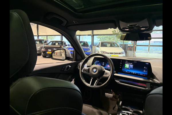 BMW 1-serie 120 M Sport Design Edition Panoramadak | Stoelverwarming | Camera | Carplay