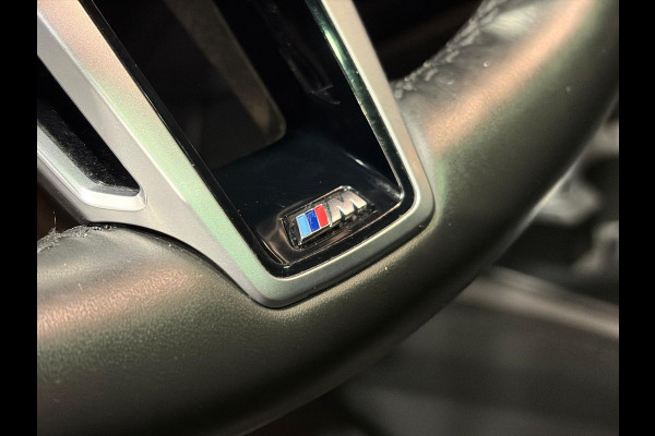 BMW 1-serie 120 M Sport Design Edition Panoramadak | Stoelverwarming | Camera | Carplay