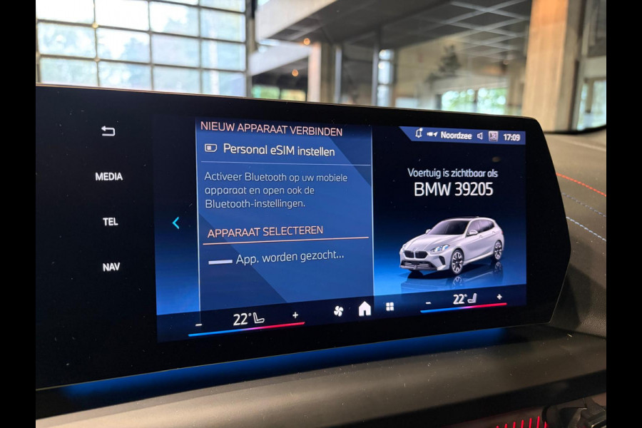 BMW 1-serie 120 M Sport Design Edition Panoramadak | Stoelverwarming | Camera | Carplay