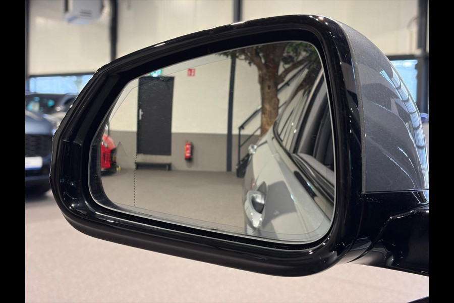 BMW 1-serie 120 M Sport Design Edition Panoramadak | Stoelverwarming | Camera | Carplay