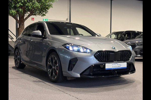 BMW 1-serie 120 M Sport Design Edition Panoramadak | Stoelverwarming | Camera | Carplay