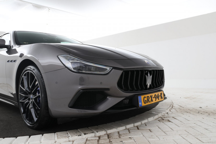 Maserati Ghibli 2.0 MHEV GranSport Schuif/Kanteldak, 360 Camera, Volleder