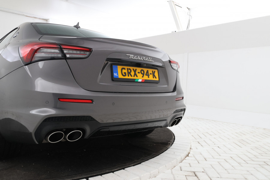 Maserati Ghibli 2.0 MHEV GranSport Schuif/Kanteldak, 360 Camera, Volleder