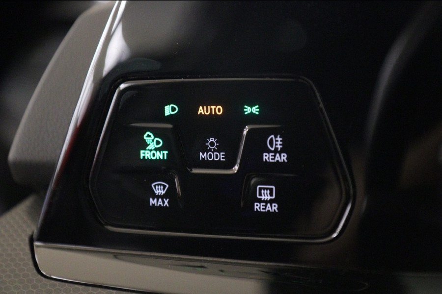 Volkswagen Golf 1.4 eHybrid GTE BLACKSTYLE/PANO/CARPLAY/SFEERVER/VOL
