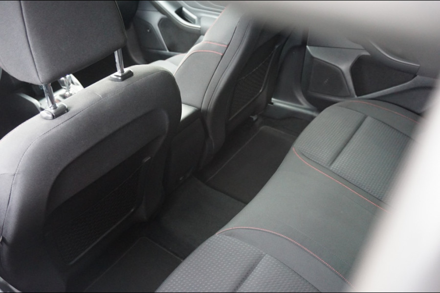 Ford FOCUS Wagon 150PK ST-Line | TREKHAAK | CARPLAY | WINTERPACK