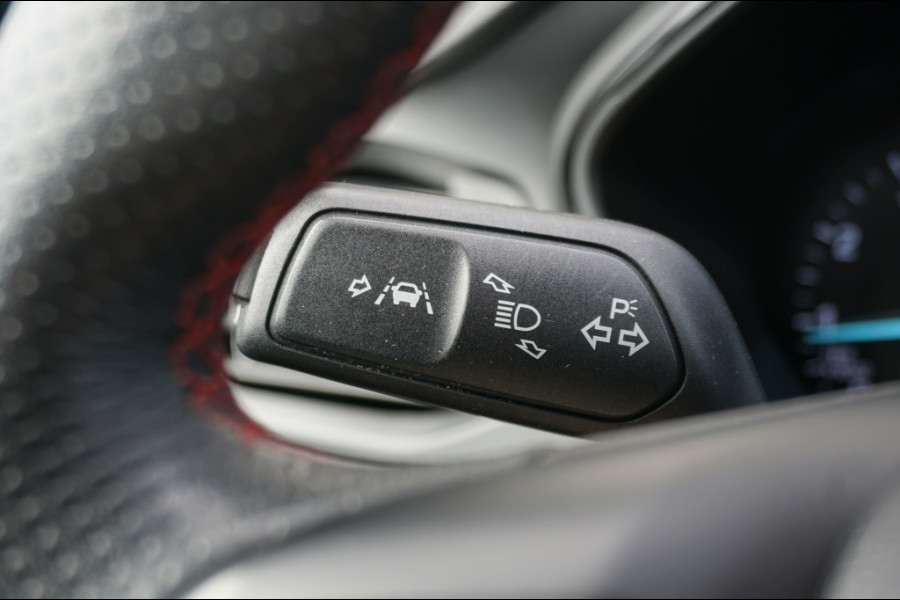 Ford FOCUS Wagon 150PK ST-Line | TREKHAAK | CARPLAY | WINTERPACK