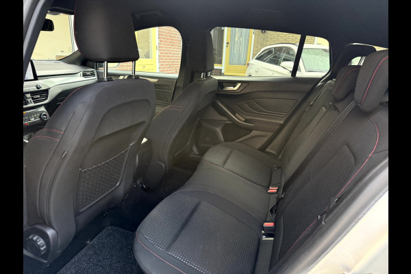 Ford FOCUS Wagon 1.0 EcoBoost Hybrid ST Line X Winterpakket, Camera, 17''Lmv