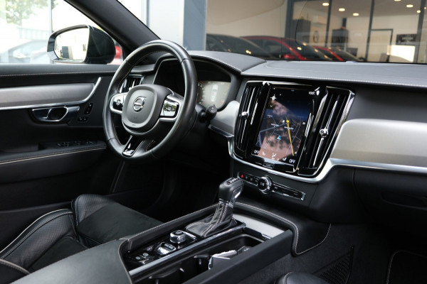 Volvo V90 2.0 T5 R-Design *59dkm* |Wegklapbare Trekhaak| Nieuwstaat!! Leder/Alcantara Camera/Navigatie