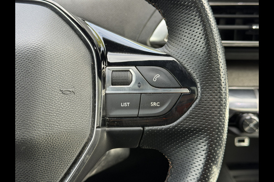 Peugeot 5008 BWJ 10-2022 | 1.2T 131PK GT | PANO DAK | EL KOFFERKLEP | CLIMA | NAVI | CARPLAY |  PDC | PRIVACY GLASS | LED |