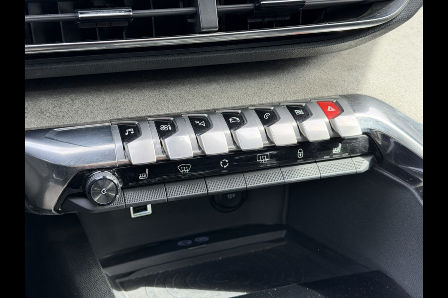 Peugeot 5008 BWJ 10-2022 | 1.2T 131PK GT | PANO DAK | EL KOFFERKLEP | CLIMA | NAVI | CARPLAY |  PDC | PRIVACY GLASS | LED |