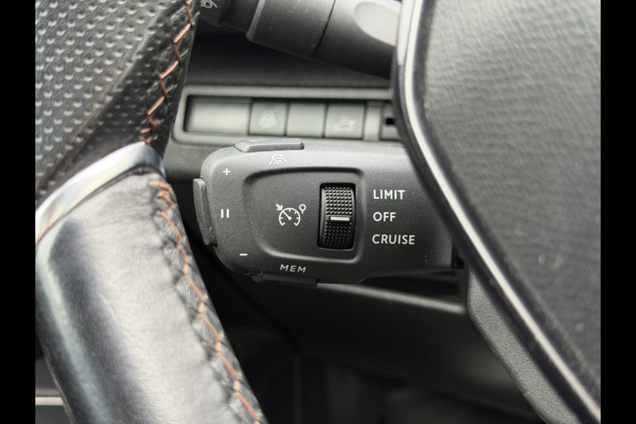 Peugeot 5008 BWJ 10-2022 | 1.2T 131PK GT | PANO DAK | EL KOFFERKLEP | CLIMA | NAVI | CARPLAY |  PDC | PRIVACY GLASS | LED |