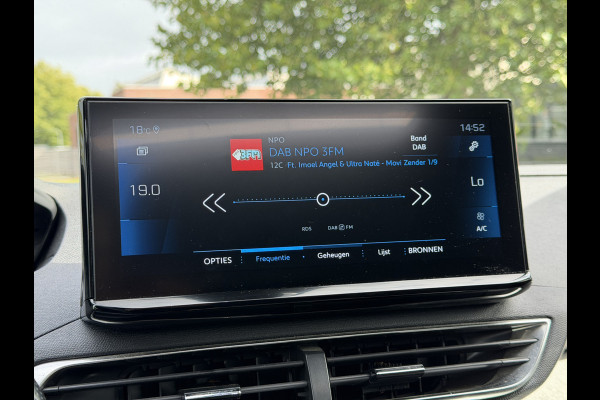 Peugeot 5008 BWJ 10-2022 | 1.2T 131PK GT | PANO DAK | EL KOFFERKLEP | CLIMA | NAVI | CARPLAY |  PDC | PRIVACY GLASS | LED |