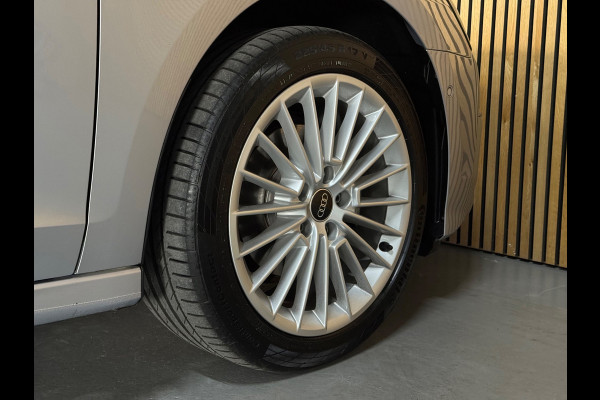 Audi A3 Limousine 35 TFSI Advanced edition PANORAMADAK|CRUISCONTROL|TREKHAAK|17INCH|STOELVERWARMING