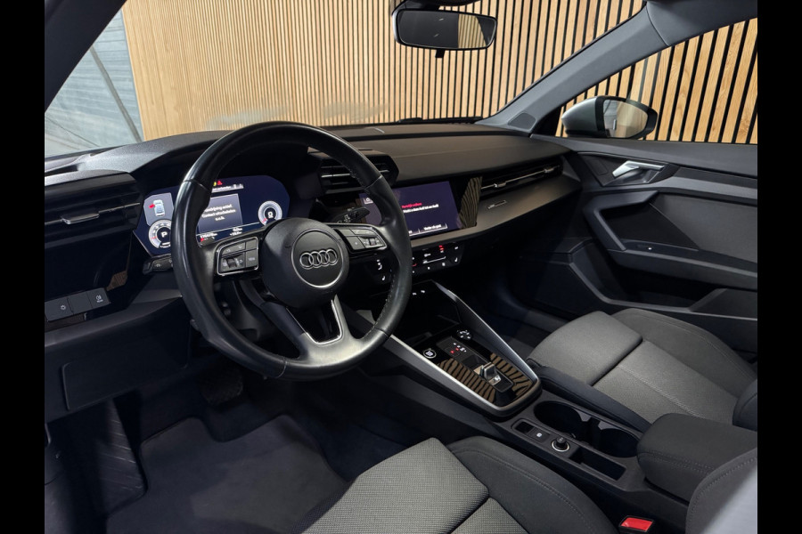 Audi A3 Limousine 35 TFSI Advanced edition PANORAMADAK|CRUISCONTROL|TREKHAAK|17INCH|STOELVERWARMING