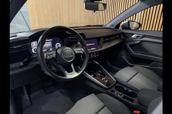 Audi A3 Limousine 35 TFSI Advanced edition PANORAMADAK|CRUISCONTROL|TREKHAAK|17INCH|STOELVERWARMING