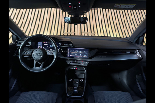 Audi A3 Limousine 35 TFSI Advanced edition PANORAMADAK|CRUISCONTROL|TREKHAAK|17INCH|STOELVERWARMING