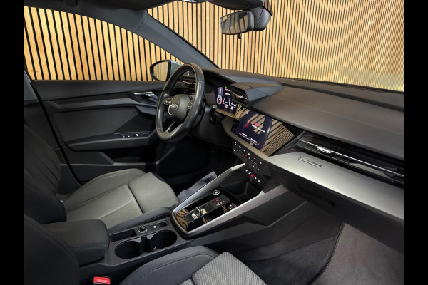 Audi A3 Limousine 35 TFSI Advanced edition PANORAMADAK|CRUISCONTROL|TREKHAAK|17INCH|STOELVERWARMING