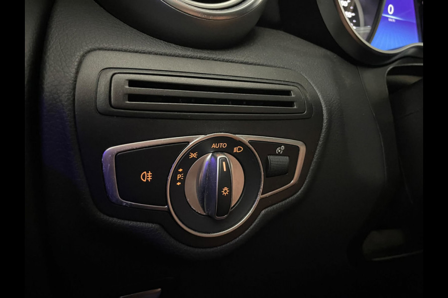 Mercedes-Benz GLC 300e 4MATIC AIRCO NAVI CRUISE BLUETOOTH TREKHAAK PRIVACYGLAS NIEUWSTAAT