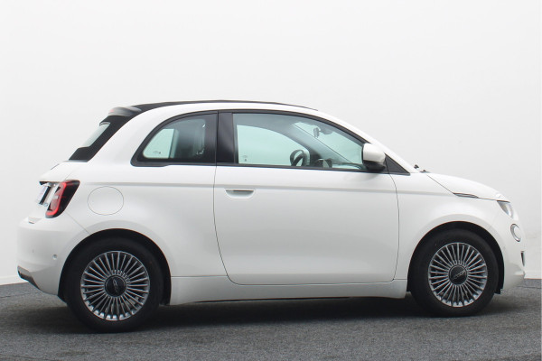 Fiat 500C Icon 42 kWh Cabrio Virtual Cockpit, Climate, Cruise, Apple Carplay, Camera, Stoelverwarming, 16''