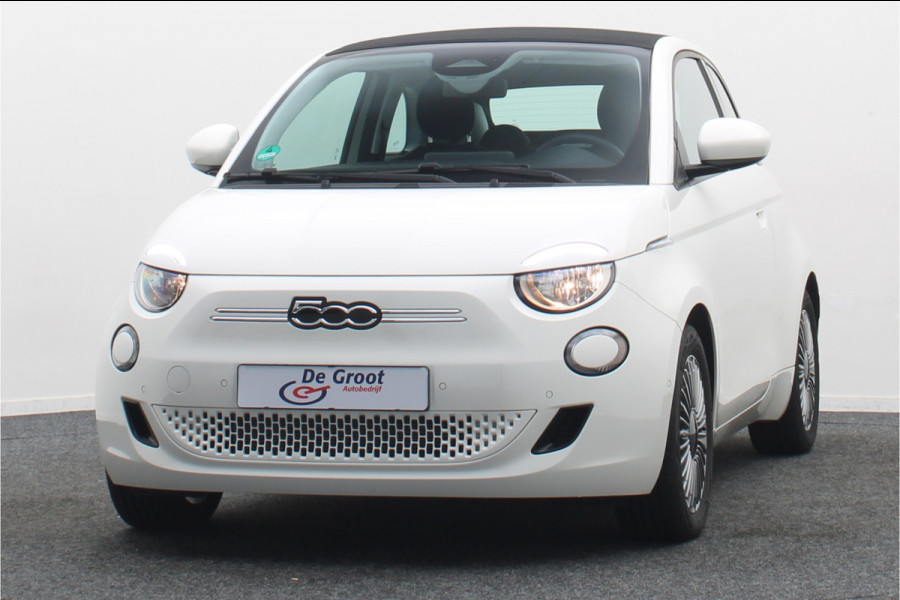 Fiat 500C Icon 42 kWh Cabrio Virtual Cockpit, Climate, Cruise, Apple Carplay, Camera, Stoelverwarming, 16''
