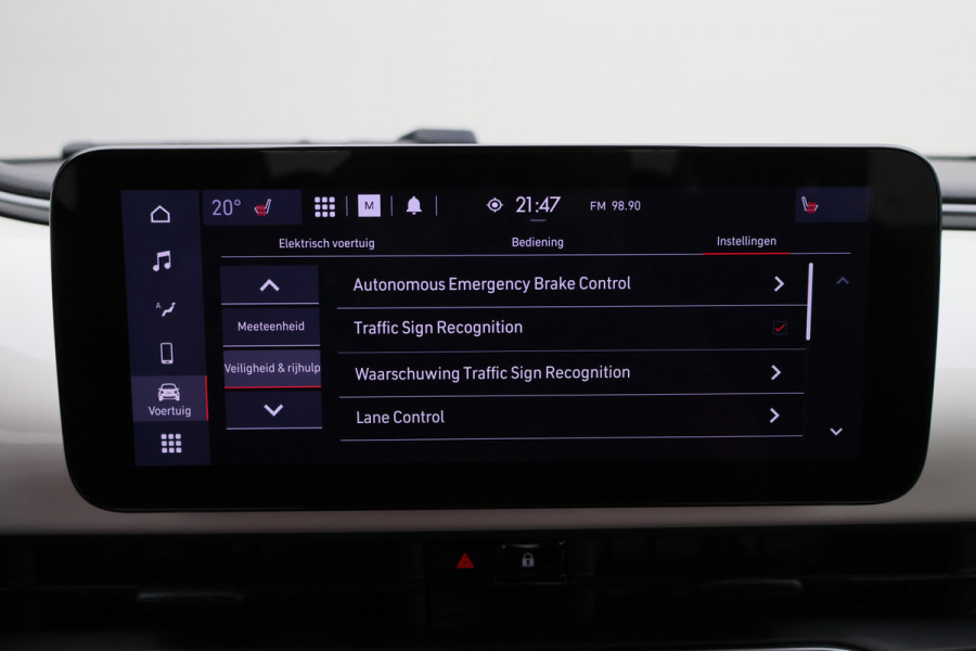 Fiat 500C Icon 42 kWh Cabrio Virtual Cockpit, Climate, Cruise, Apple Carplay, Camera, Stoelverwarming, 16''