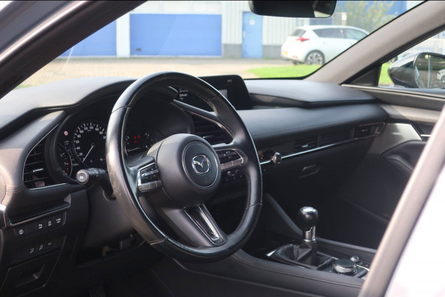 Mazda 3 2.0 e-SkyActiv-G M Hybrid 122 Luxury. LED_ACC_Stuur.V_HeadUP.