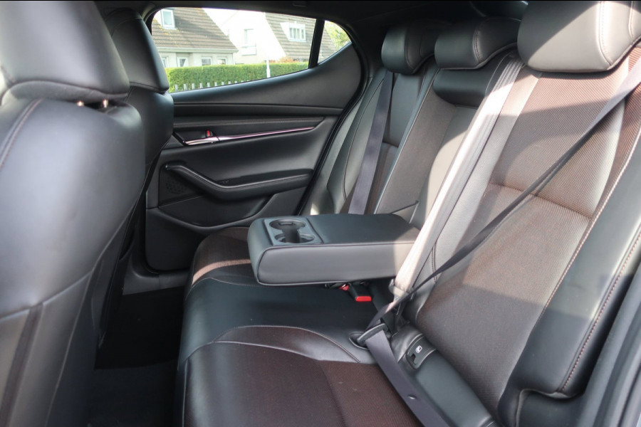 Mazda 3 2.0 e-SkyActiv-G M Hybrid 122 Luxury. LED_ACC_Stuur.V_HeadUP.