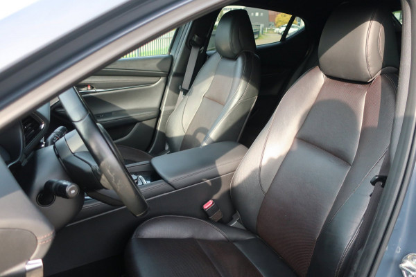 Mazda 3 2.0 e-SkyActiv-G M Hybrid 122 Luxury. LED_ACC_Stuur.V_HeadUP.
