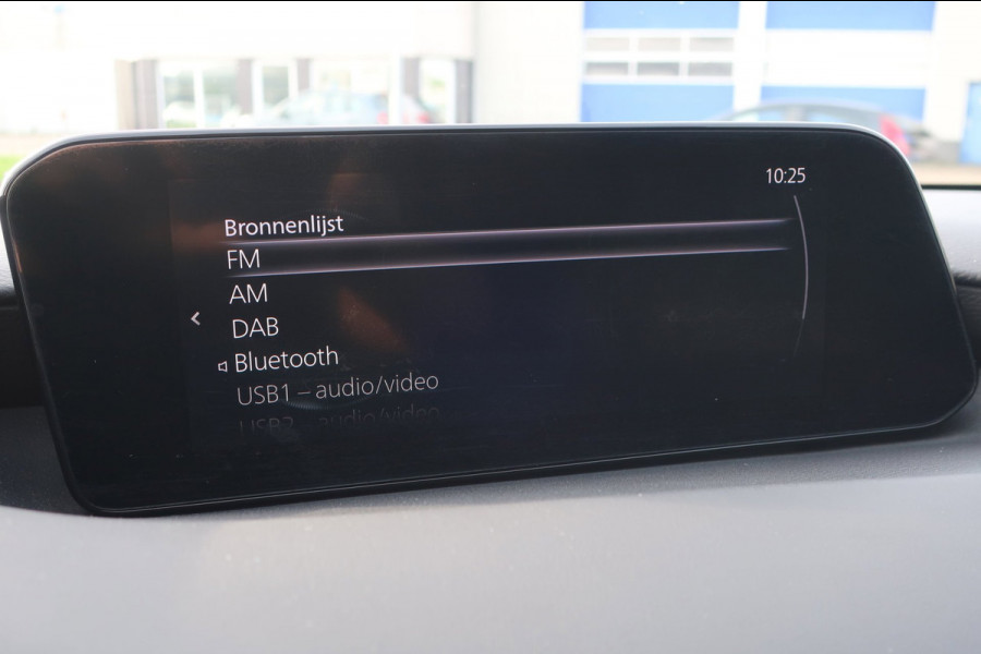 Mazda 3 2.0 e-SkyActiv-G M Hybrid 122 Luxury. LED_ACC_Stuur.V_HeadUP.
