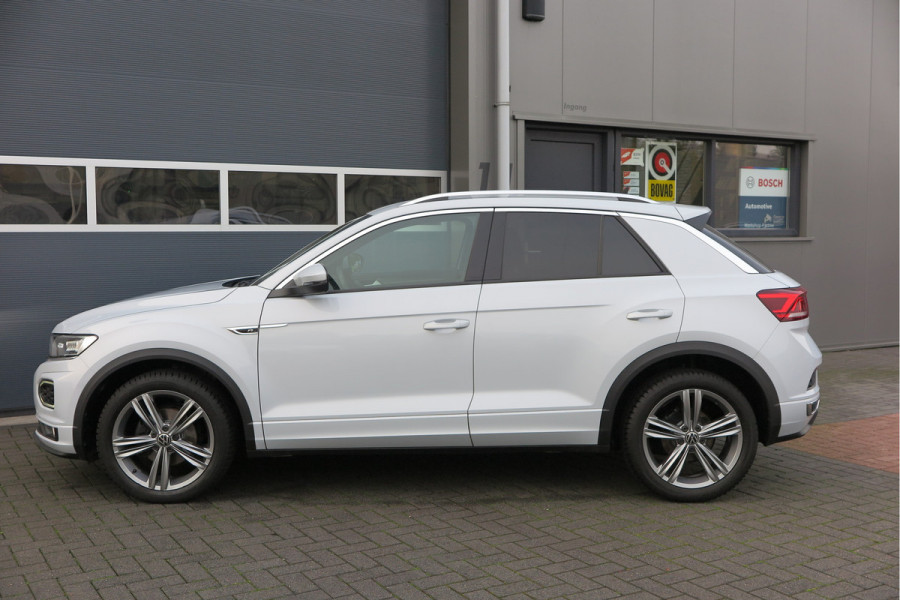 Volkswagen T-Roc 1.5 TSI 150pk DSG Sport Business R-Line Keyless, LED,Camera, Virtual cockpit,Navigatie, Stoelverwarming, Electr. Achterklep. Schakelmogelijkheid aan stuurwiel, etc