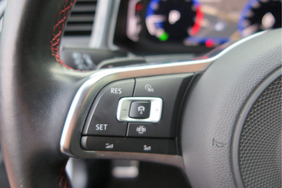 Volkswagen T-Roc 1.5 TSI 150pk DSG Sport Business R-Line Keyless, LED,Camera, Virtual cockpit,Navigatie, Stoelverwarming, Electr. Achterklep. Schakelmogelijkheid aan stuurwiel, etc
