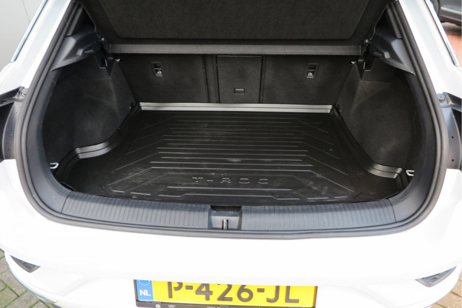 Volkswagen T-Roc 1.5 TSI 150pk DSG Sport Business R-Line Keyless, LED,Camera, Virtual cockpit,Navigatie, Stoelverwarming, Electr. Achterklep. Schakelmogelijkheid aan stuurwiel, etc
