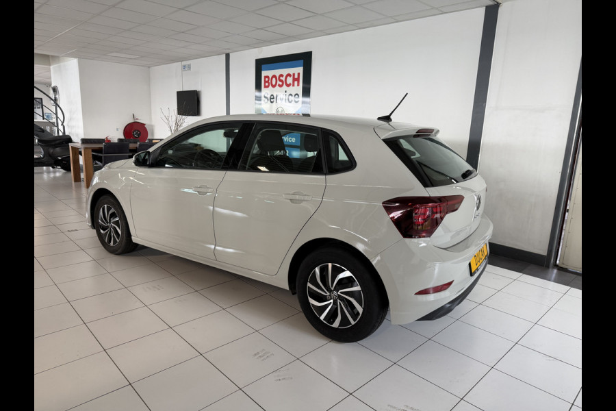 Volkswagen Polo 1.0 TSI Life automaat 5 Drs Carplay /Stoelverwarming /  Cruise controle