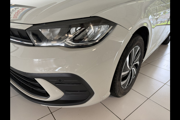 Volkswagen Polo 1.0 TSI Life automaat 5 Drs Carplay /Stoelverwarming /  Cruise controle