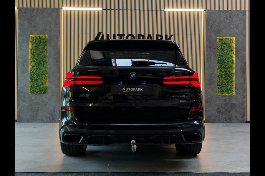 BMW X5 XDrive50e M-SPORT|PANO|H&K|SOFTCLOSE|HuD|360 CAMERA|MEMORY|KEYLESS|TREKHAAK|22INCH|489PK|BOMVOL!