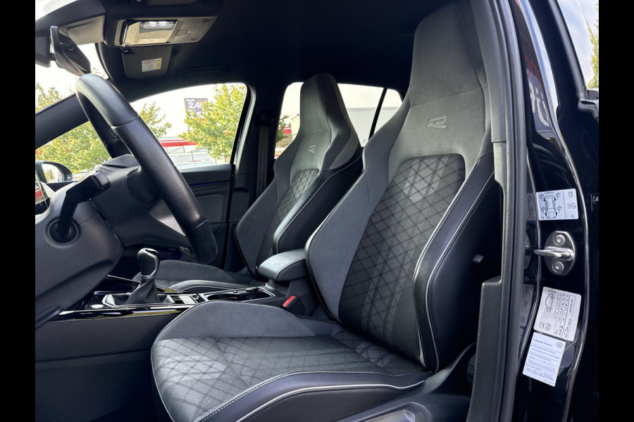 Volkswagen Golf 1.5 TSI R-Line | NL-auto | 1e Eig | BTW | LED | ACC | Camera | PDC | Sfeerverl.