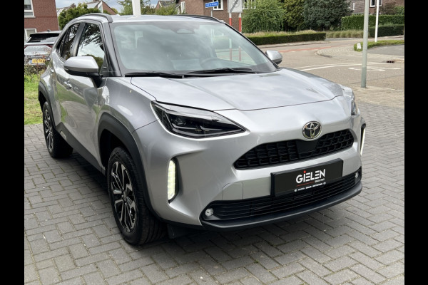 Toyota Yaris Cross 1.5 Hybrid 116 Dynamic Plus | Stoel + Stuurverwarming, Smart Connect, 17 inch, Keyless, LED