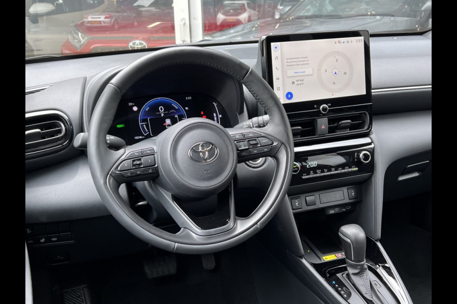 Toyota Yaris Cross 1.5 Hybrid 116 Dynamic Plus | Stoel + Stuurverwarming, Smart Connect, 17 inch, Keyless, LED