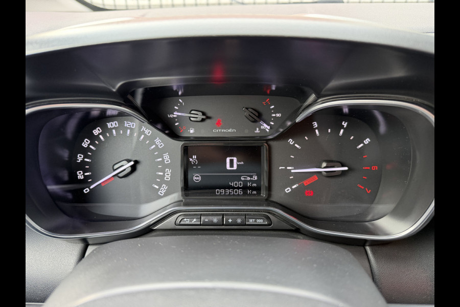 Citroën C3 Aircross 110pk Feel (Automatische Airco - Navigatie - Parkeersensoren - Apple Carplay - 16" Lichtmetalen velgen)