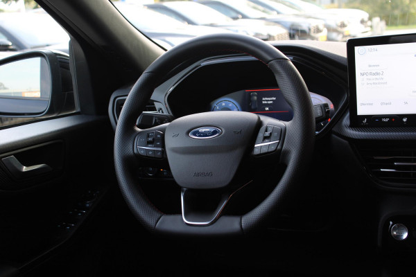 Ford Kuga 2.5 PHEV ST-Line | NL Auto! | Winter pack | Elektrisch Wegklapbare Trekhaak | Camera |