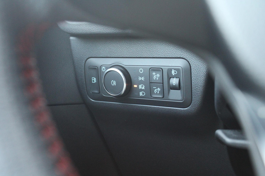 Ford Kuga 2.5 PHEV ST-Line | NL Auto! | Winter pack | Elektrisch Wegklapbare Trekhaak | Camera |